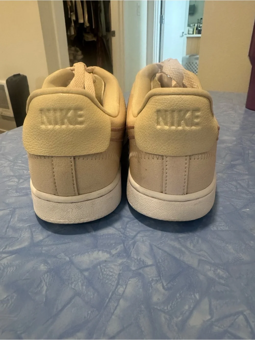 Nike Women’s Court Vision Low- premium pearl color